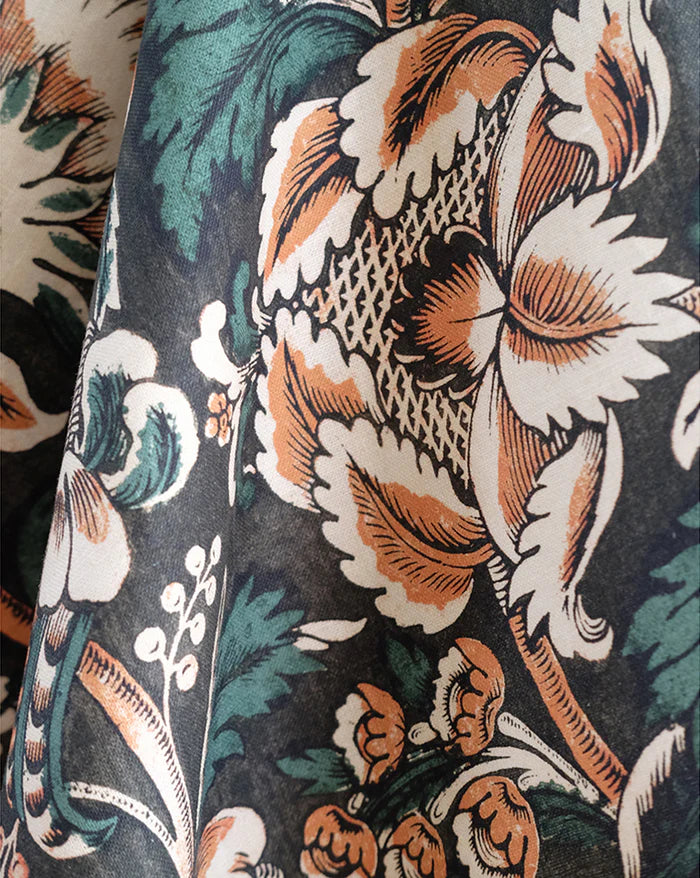 Grands Pavots 59A French Linen Fabric – Historic Poppy Floral Print